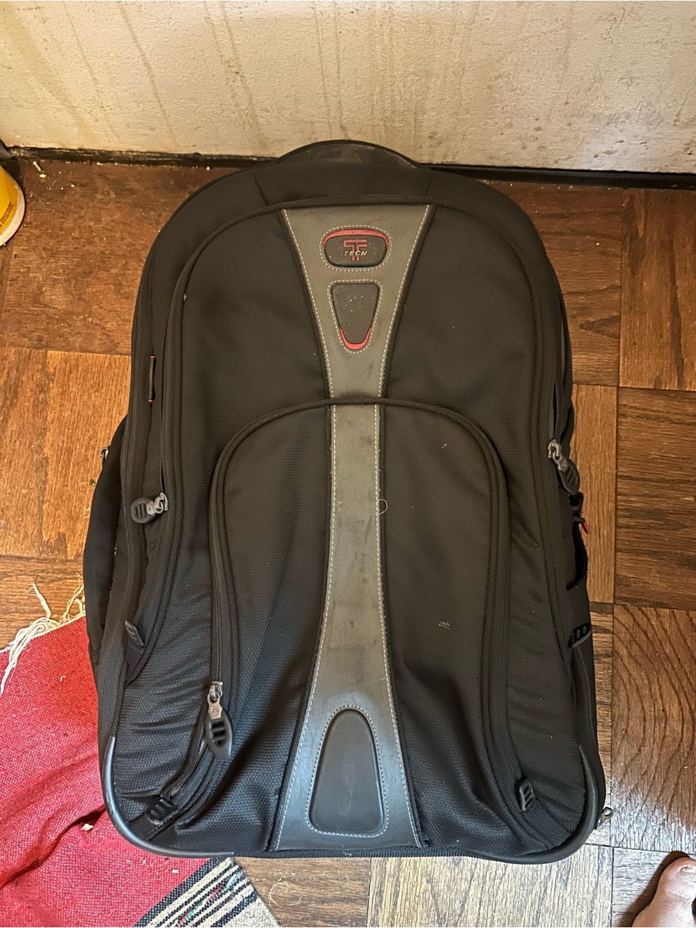 TUMI Black 2 in 1 Rolling Backpack Wheeled Nylon Carry On